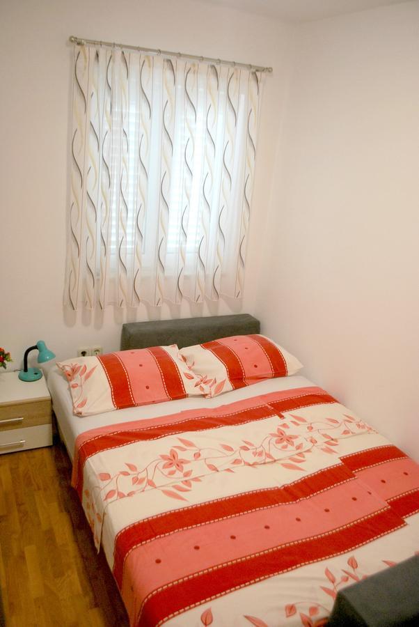Apartment Dalmatia Makarska Exterior foto